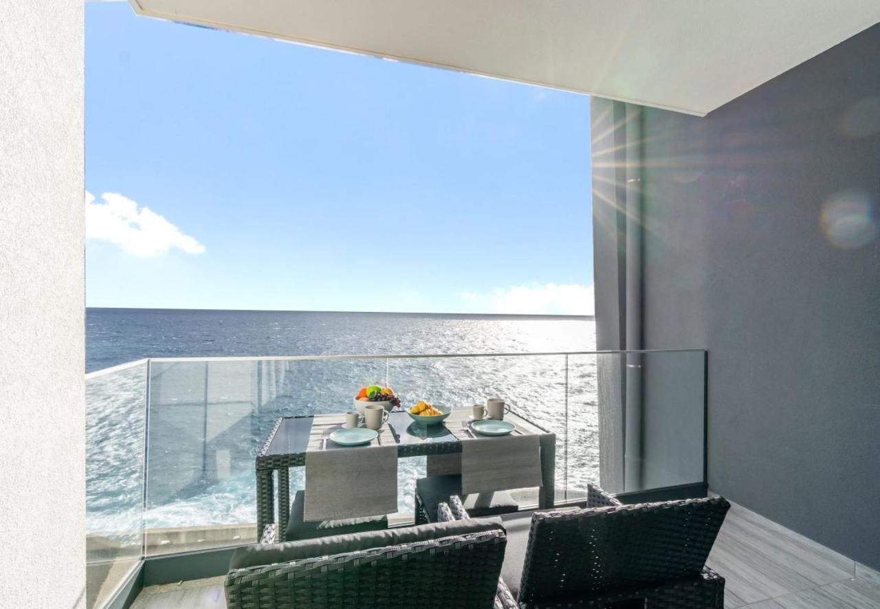 Sea View Balcony By Madeira Sun Travel Apartamento Santa Cruz - Madeira Exterior foto